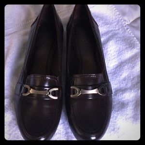 Brown size 10 life stride